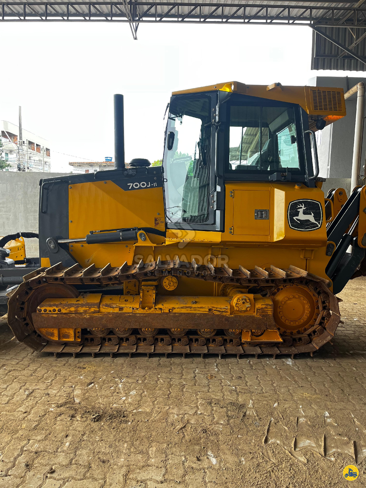 TRATOR ESTEIRA JOHN DEERE 700J-II Salvador Seminovos ICONHA ESPÍRITO SANTO ES